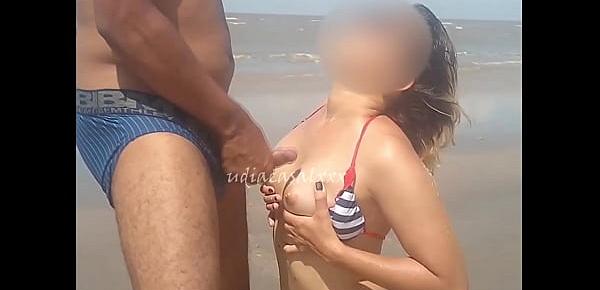  gozando nos peitos da ninfeta ao ar livre na praia deserta (SIGA NO TWITTER @udiacasalxxx)